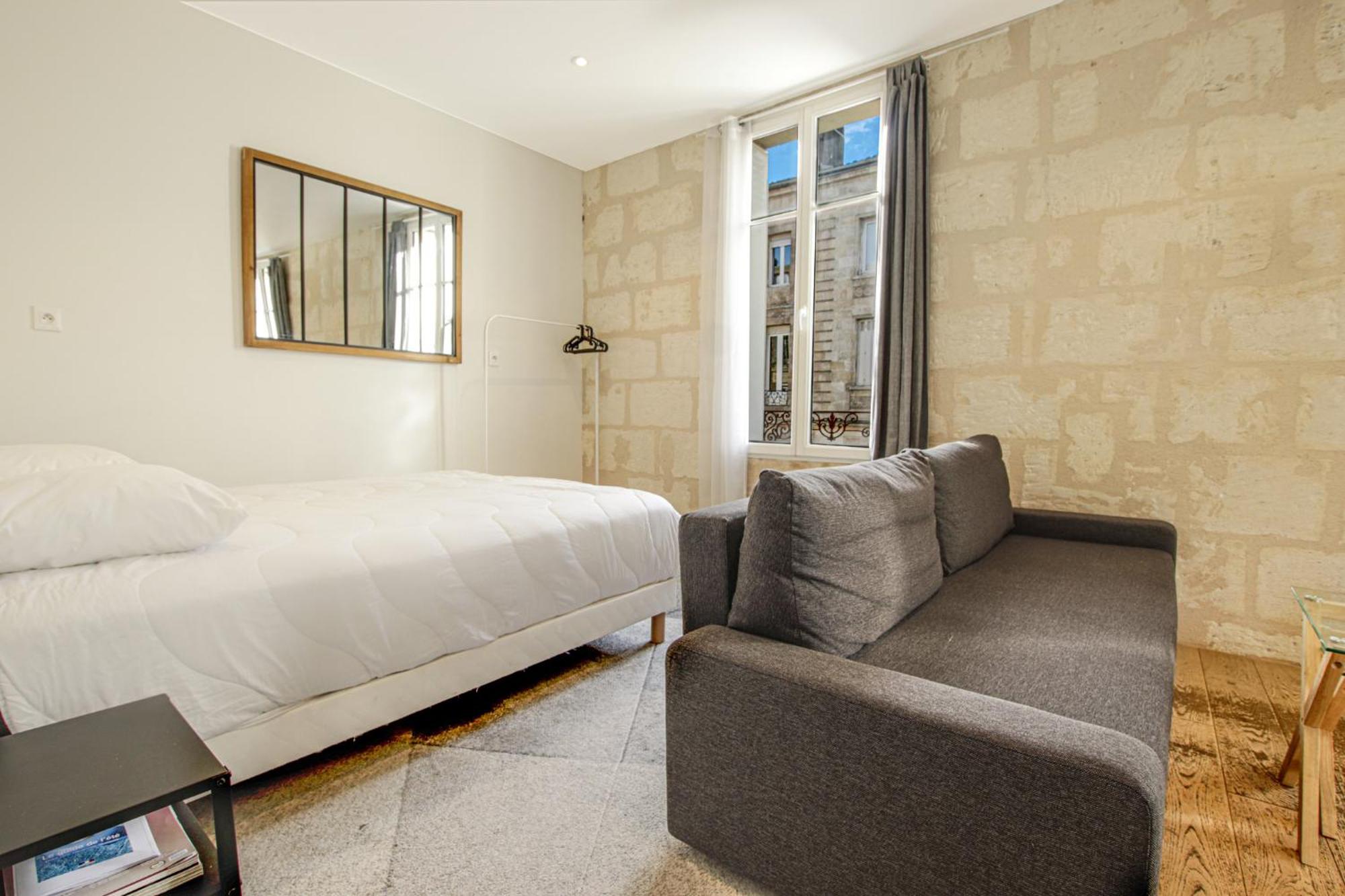 Magnifiques Appartements Climatises En Plein Coeur Des Chartrons ボルドー エクステリア 写真
